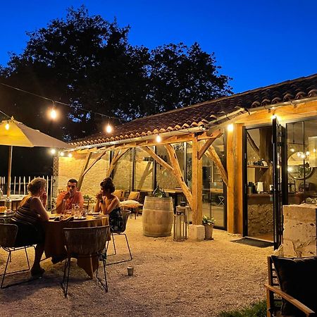 Dome Insolite Lichen Jacuzzi Et Petits-Dejeuners Inclus Gondrin 외부 사진